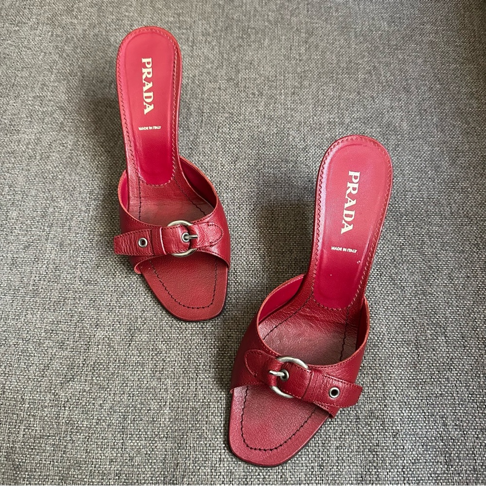 Vintage Prada buckled red leather heeled sandals